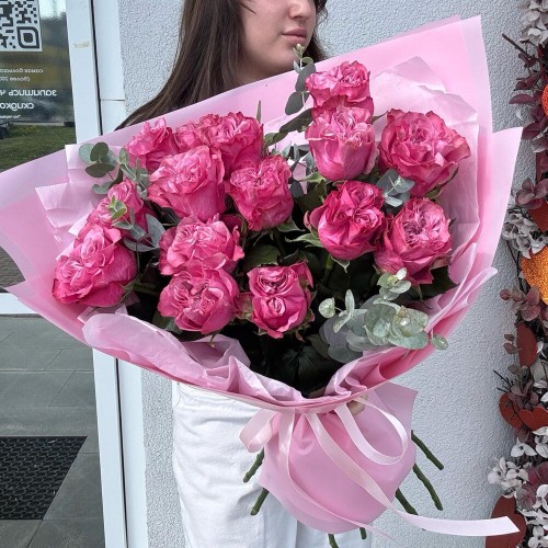 Каскад Пионовидных Роз 15 бутонов