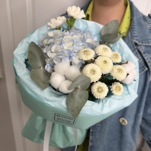 Голубой букет Bloom room, хлопок, хризантема, гортензия