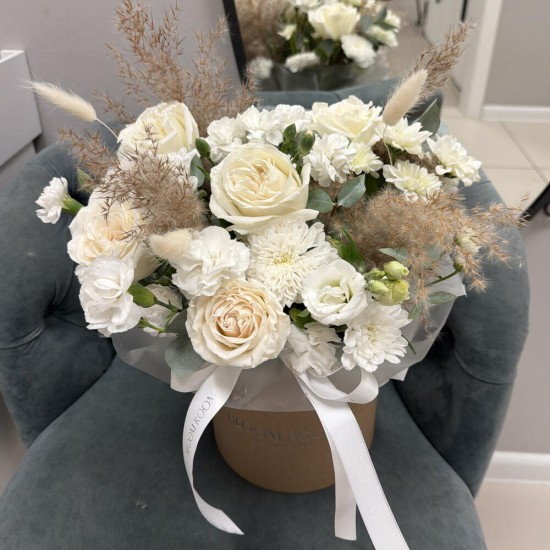 Стильная коробка Bloom room, сухоцвет, роза, хризантема, диантус