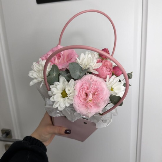Милая сумочка Bloom room  роза, хризантема