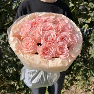 Монобукет из персиковых роз Bloom room