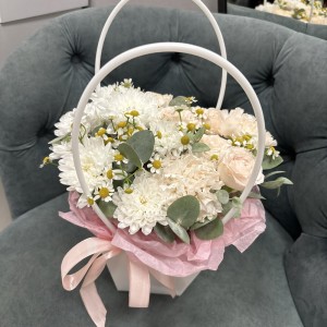 Милая сумочка с красивыми цветами Bloom Room