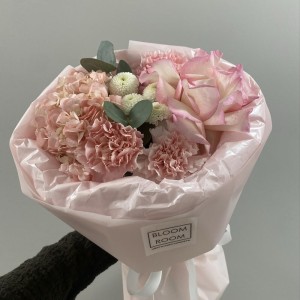 Милый букетик комплимент Bloom room