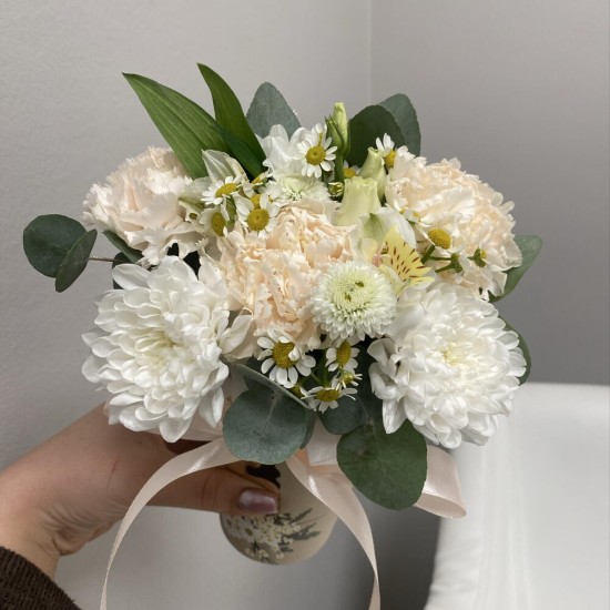 Нежный стаканчик цветов Bloom room