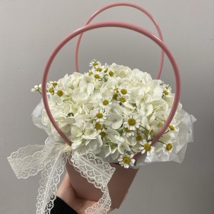 Милый комплимент для нее в сумочке