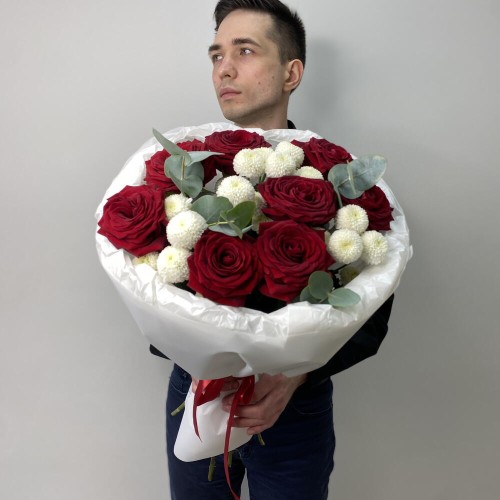 Букет «Очень сильная любовь» с красными розами! Bloom room: большой выбор букетов в профиле магазина