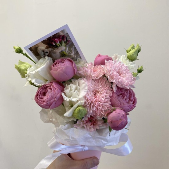 Кофейный стаканчик с цветами Bloom Room