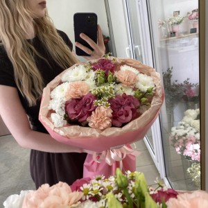Авторский букет от Bloom Room