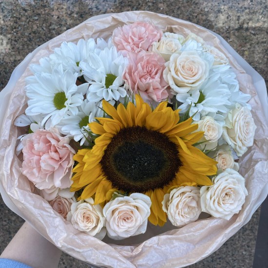 Осенний букет с подсолнухом BLOOM ROOM