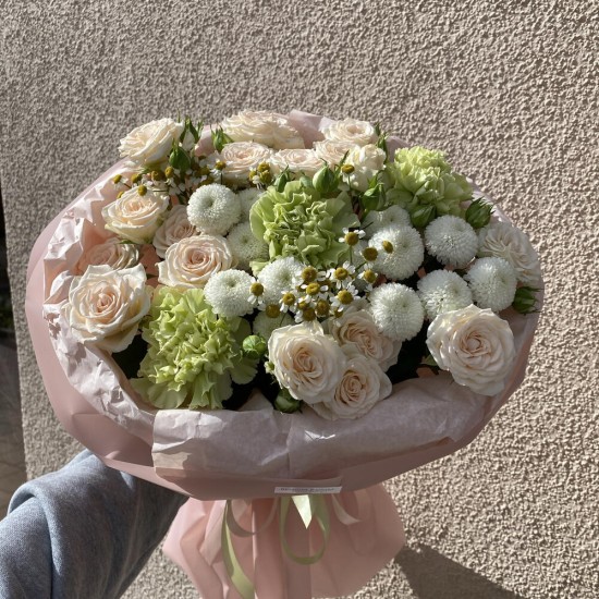 Летний букет от Bloom Room