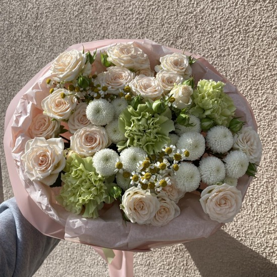 Летний букет от Bloom Room
