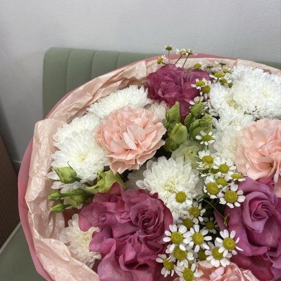 Красивый букет цветов Bloom Room