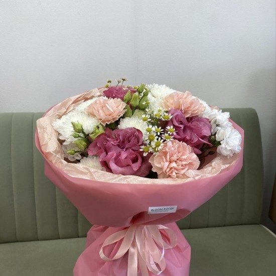 Красивый букет цветов Bloom Room