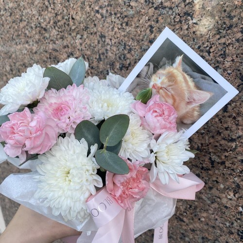 Милый комплимент ️bloom room хризантема гвоздика