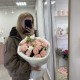 Букет с кустовой розой и эустомой Bloom Room