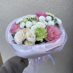 Букет с розочками Bloom Room
