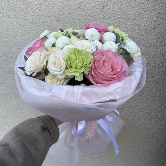 Букет с розочками Bloom Room
