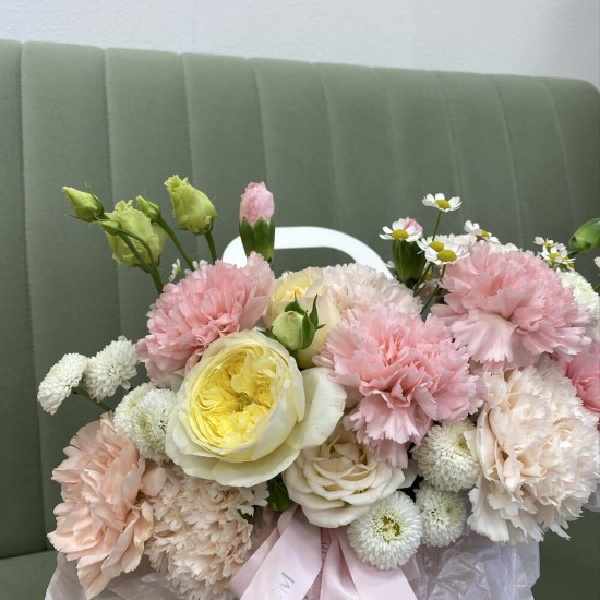 Сумочка с диантусами Bloom Room