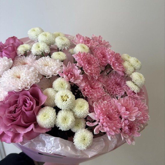 малиновый букет bloom room хризантема роза