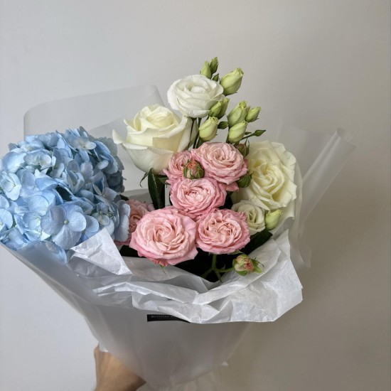 яркий букет  bloom room