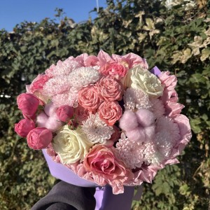 ажурный букет в стильном оформлении bloom room