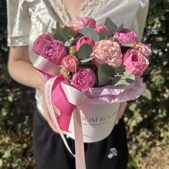 коробочка кустовых роз bloom room