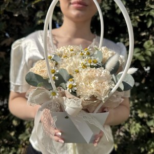 диантусы и ромашки сумочка bloom room
