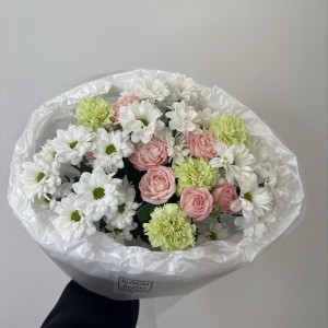 дофаминовый букет bloom room ромашка,роза,диантус