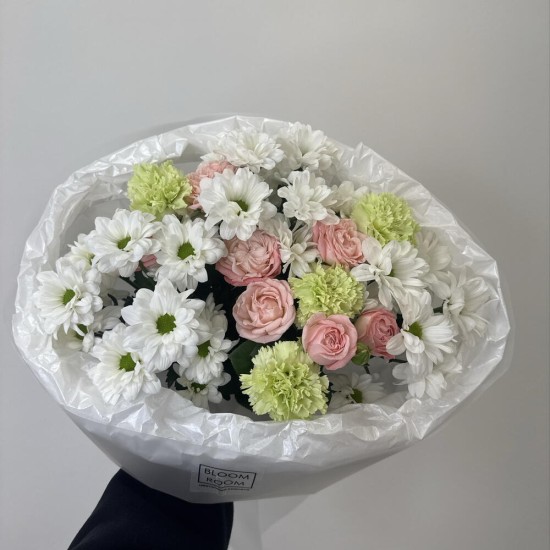 дофаминовый букет bloom room ромашка,роза,диантус