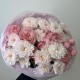 пышный букет bloom room хризантема и роза
