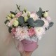милая коробочка bloom room хризантема,эустома и диантус