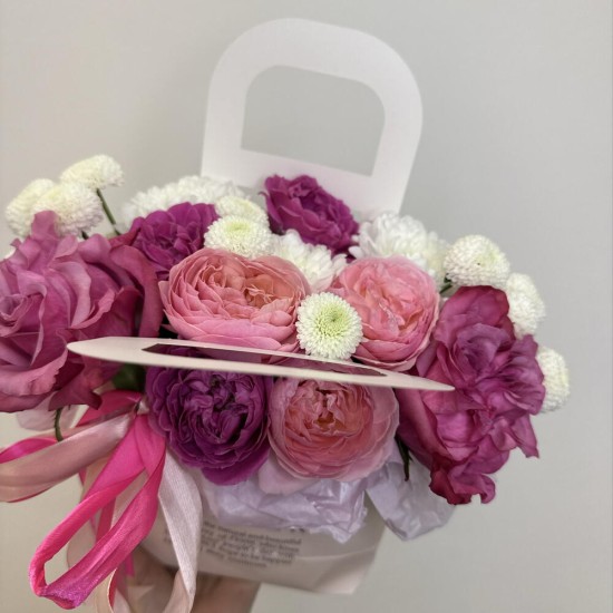 яркая сумочка bloom room роза и хризантема
