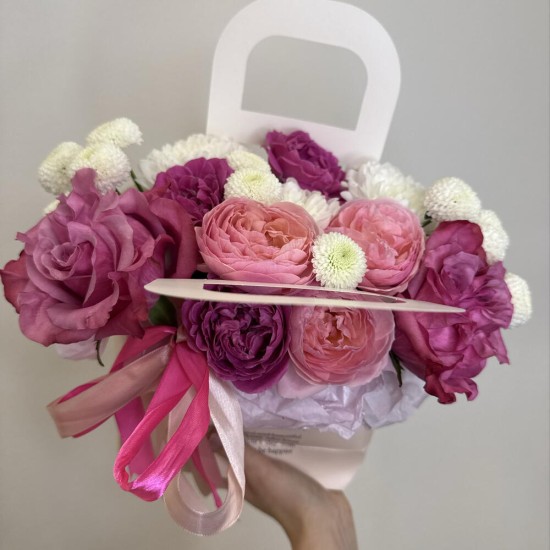 яркая сумочка bloom room роза и хризантема