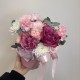 яркая композиция bloom room роза диантус и хризантема