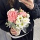 Милый-комплимент с розами хризантемами и эвкалиптом с доставкой по Екатеринбургу