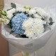 Букет бабочка с гортензией,хризантемой и эустомой с доставкой по Екатеринбургу